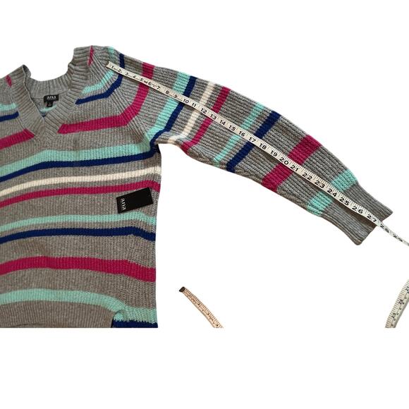 NWT A.N.A. Womens Gray Multicolor Striped V-Neck Pullover Sweater L MSRP $44 - Picture 14 of 16